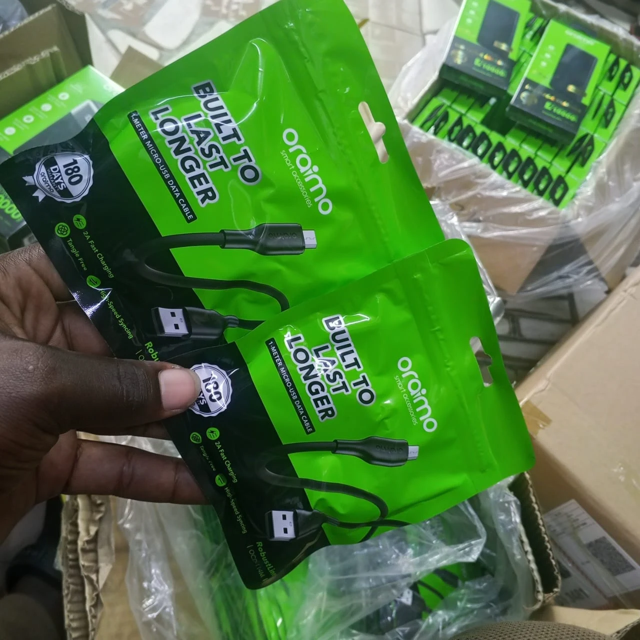 Câble Micro-USB Oraimo 1m Fast Charging 2A