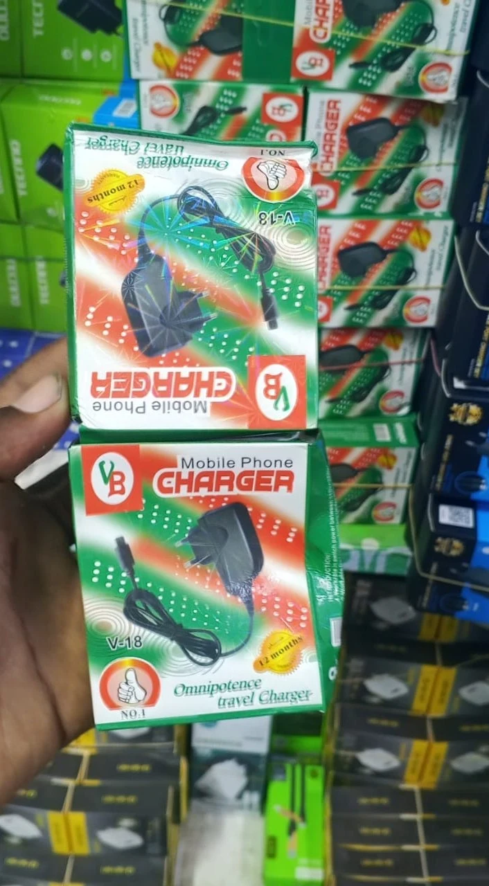 Chargeur de Voyage VB V-18 MICRO-USB